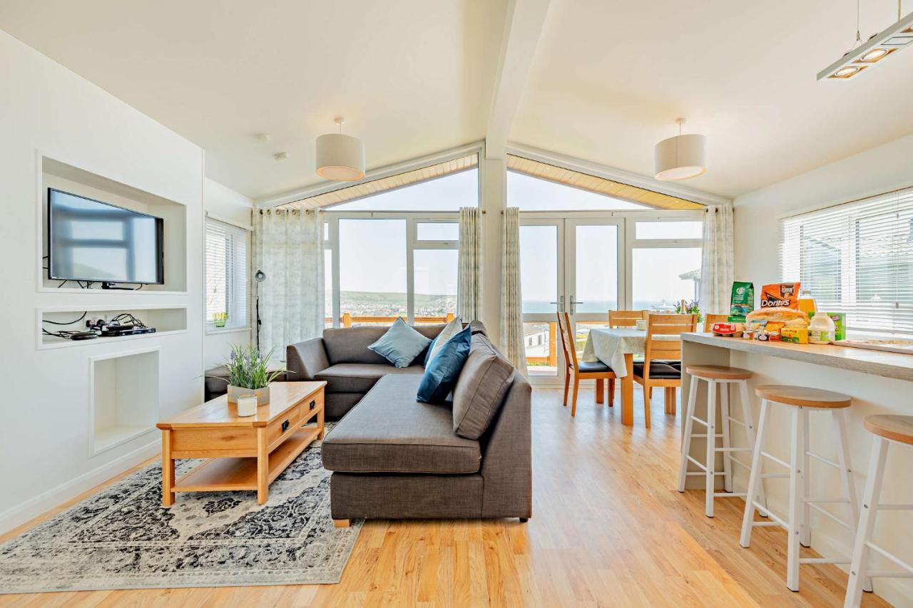 Butterfly Lodge Суонидж Екстериор снимка