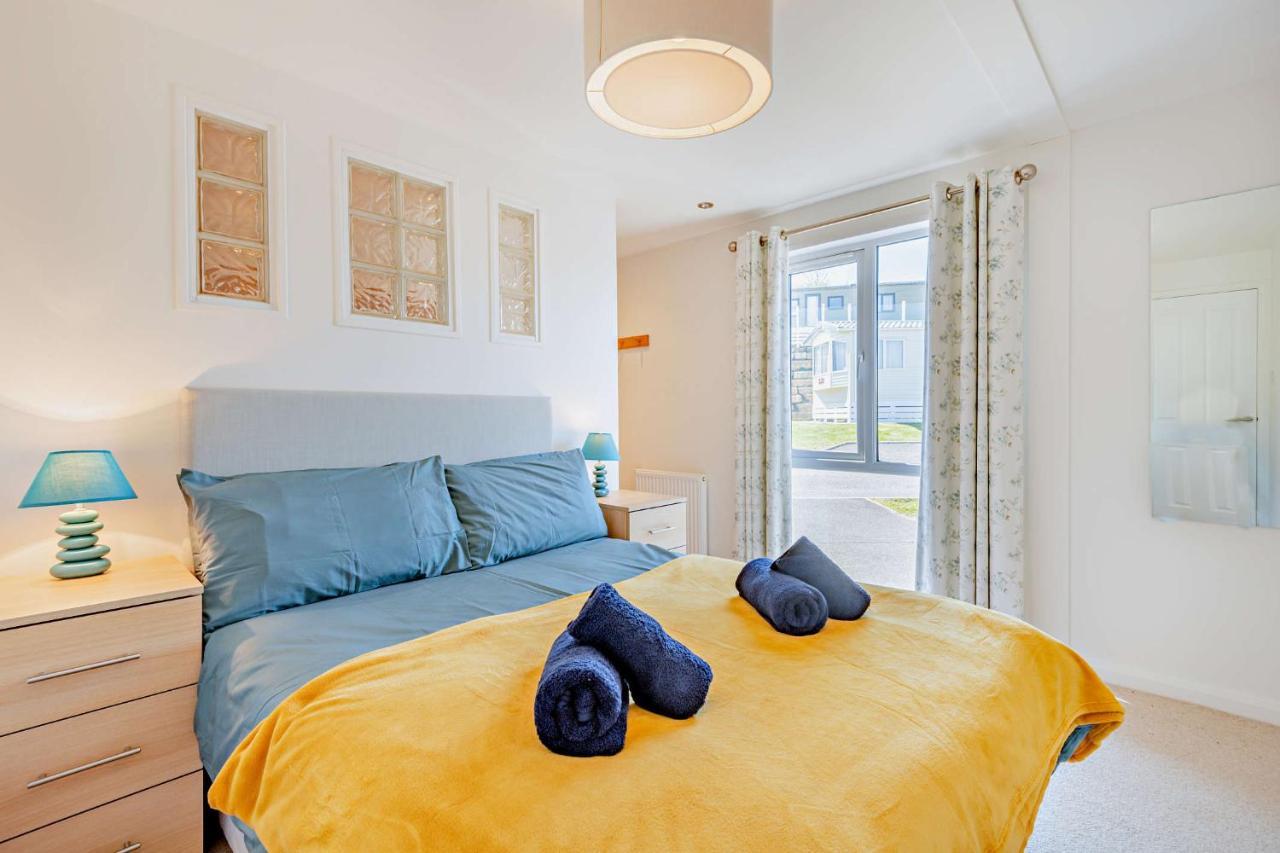 Butterfly Lodge Суонидж Екстериор снимка