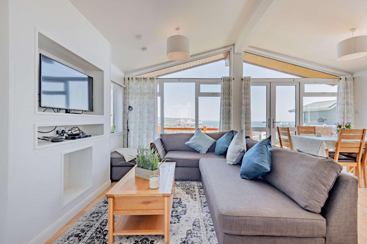 Butterfly Lodge Суонидж Екстериор снимка