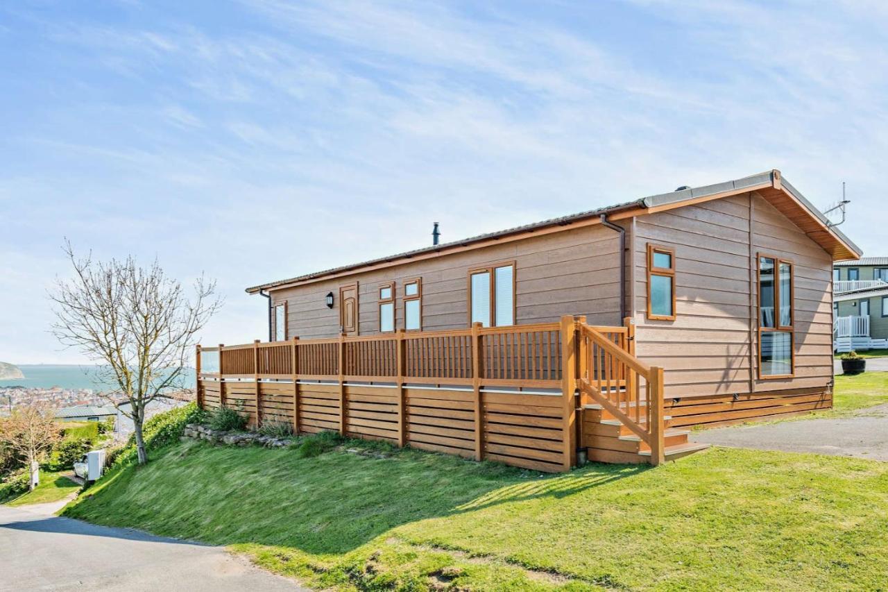 Butterfly Lodge Суонидж Екстериор снимка